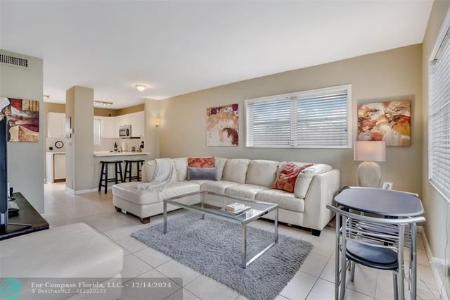 $359,900 | 48 Northeast 20th Court, Unit 10C | Wilton Manors