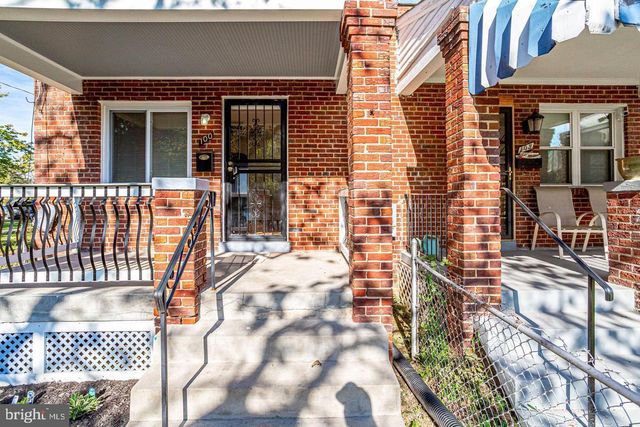 $2,500 | 100 36th Street Northeast | Deanwood