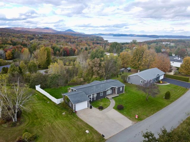 $259,000 | 298 Memphremagog Views | Newport