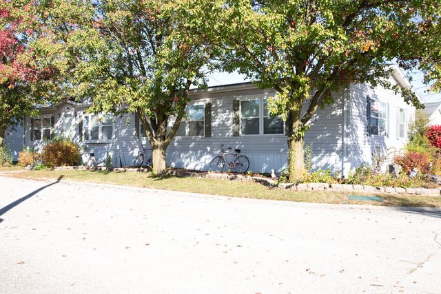 $72,000 | 415 Autumn Oaks Road | Chenoa