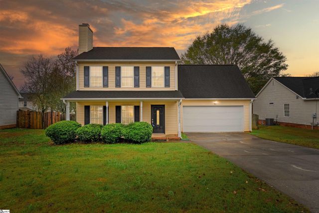 $309,500 | 107 Fawnbrook Drive | Greer