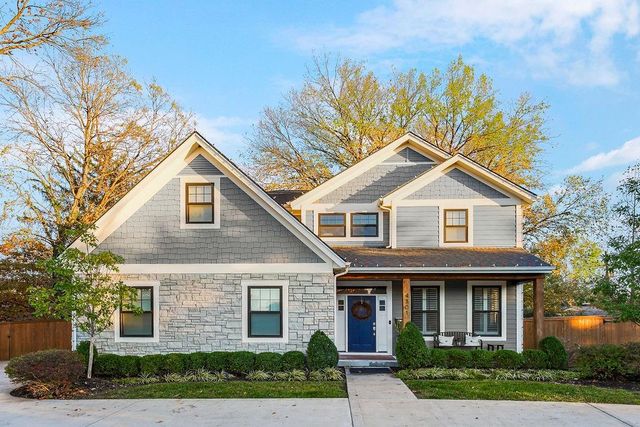 $875,000 | 4301 Shawnee Mission Parkway | Shawnee Mission