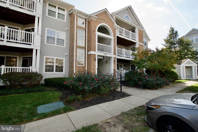 $436,000 | 7511 Ashby Lane, Unit J | Kingstowne