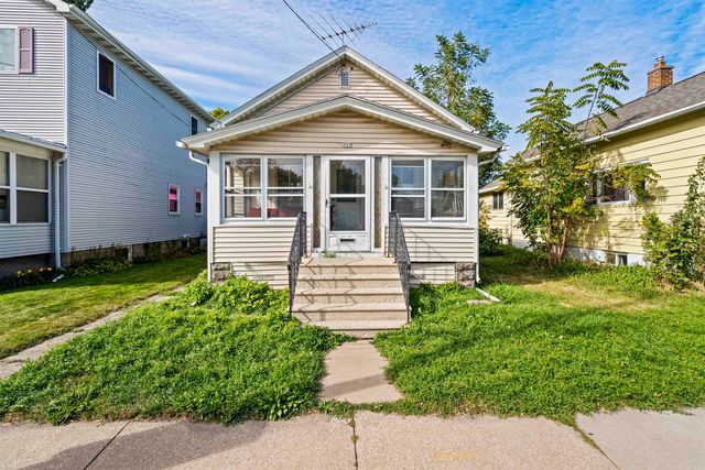 $119,900 | 353 Bowen Street | River East