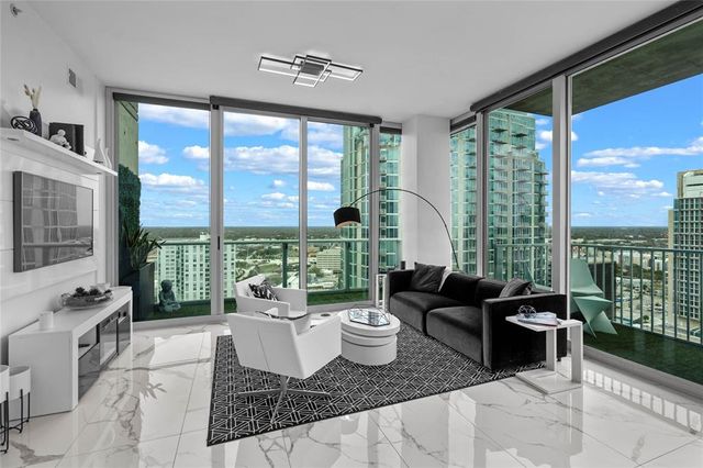 $925,000 | 777 North Ashley Drive, Unit 2613 | Uptown Tampa