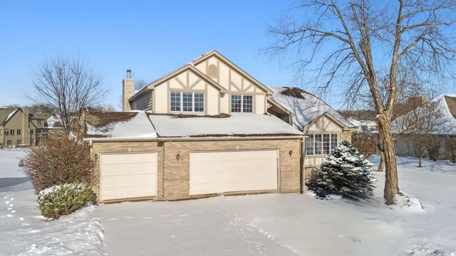 $549,900 | 1595 Blackhawk Lake Drive | Blackhawk