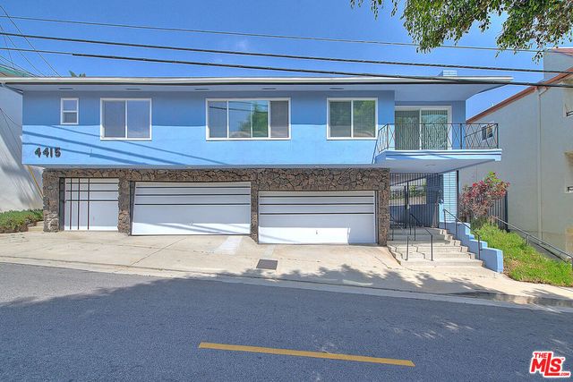 $2,975 | 4415 Don Tomaso Drive, Unit 2 | Baldwin Hills