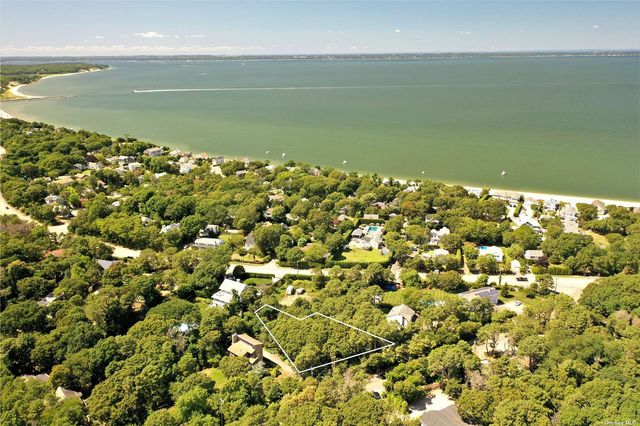 Hampton Bays, NY Homes for Sale - Hampton Bays Real Estate | Compass