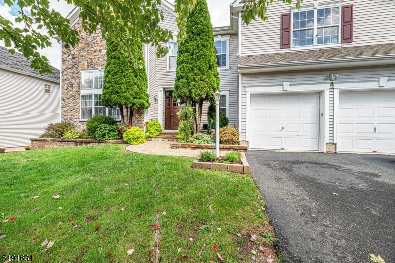 945 Hunters Ridge, Lake Hopatcong, NJ 07849 Compass