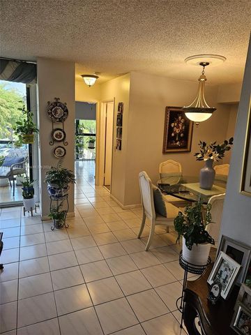 $275,000 | 11780 Southwest 18th Street, Unit 3272 | International Park