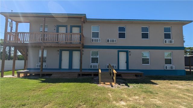 $875 | 426 Carleta Street | Flour Bluff