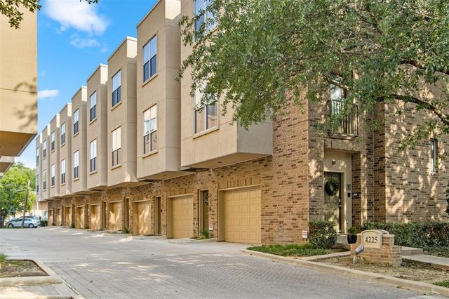 $3,650 | 4225 McKinney Avenue, Unit 3 | Knox Henderson