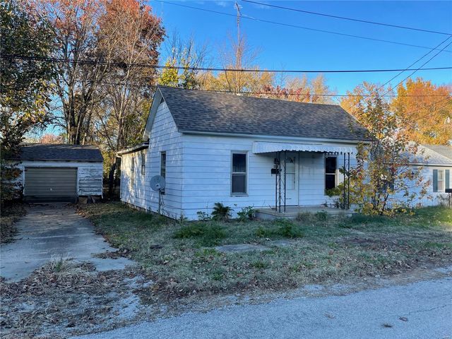 $35,000 | 215 West Palmer Street | Litchfield