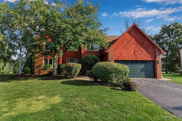 $470,000 | 56 Forestbrook Court | Amherst