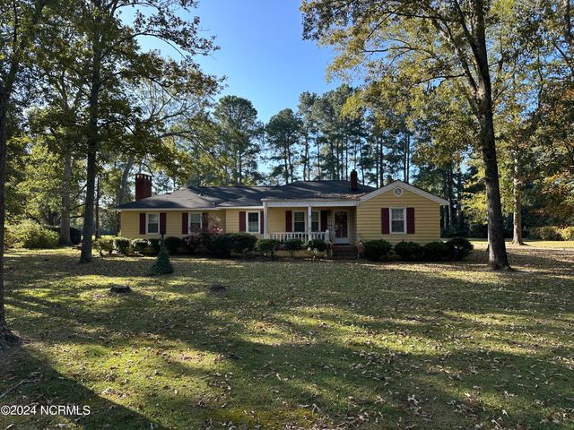 $199,900 | 13420 Oakwood Drive | Laurinburg