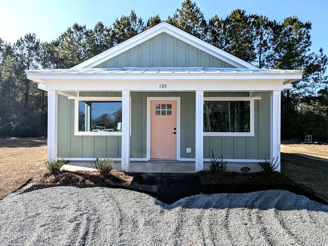 $1,600 | 135 Long Pond Loop | White Oak Township - Carteret County