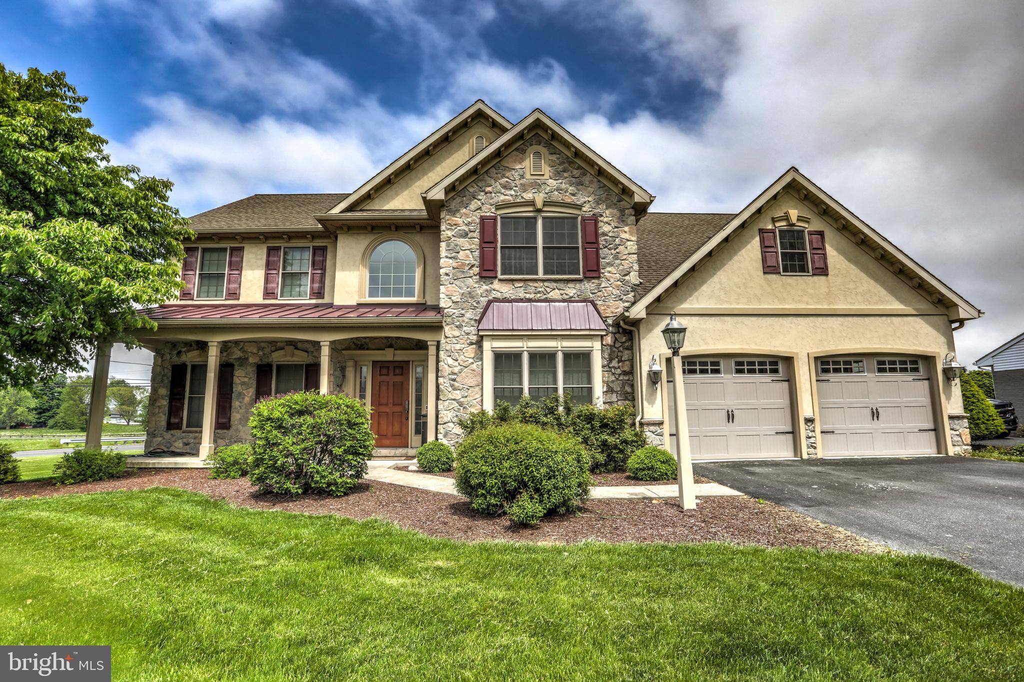 221 North Kinzer Avenue, New Holland, PA 17557 | Compass