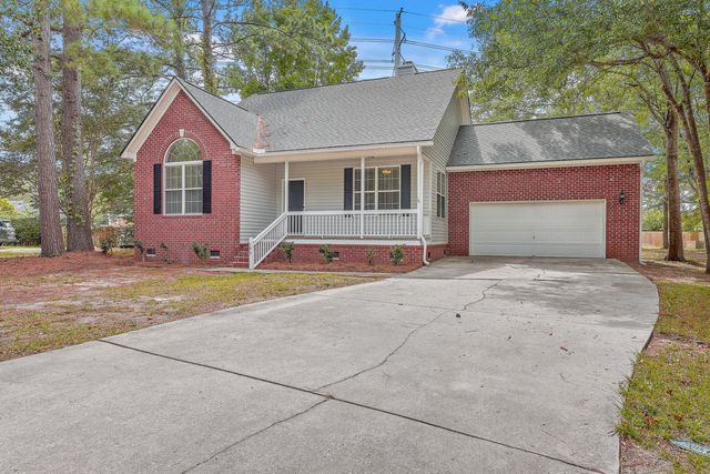 $379,500 | 195 Fox Squirrel Run | Summerville