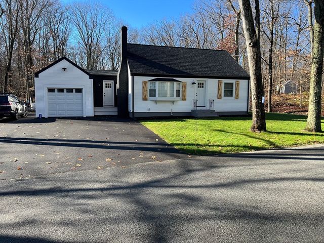 $620,000 | 32 Walnut Street | Plainville