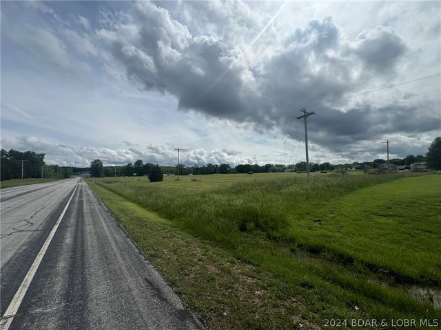 $325,000 | 6.86-ac Truman Dam Access Road | Tom Township - Benton County