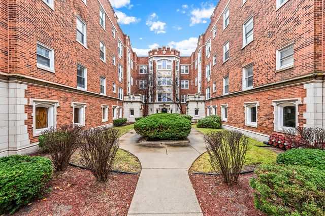 $1,200 | 6715-33 South Paxton Avenue, Unit 3W | South Shore