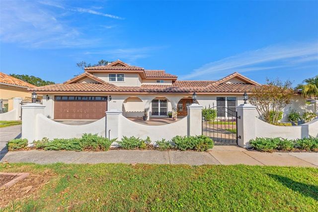 $895,000 | 3903 Sand Dollar Place | Pelican Island