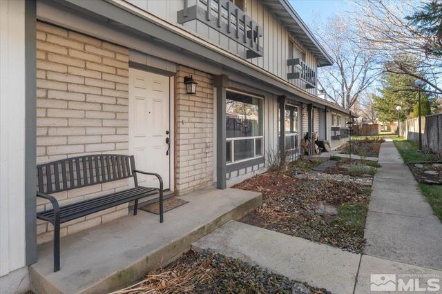 $325,000 | 986 Ridgewood Drive, Unit 3 | O'Callaghan