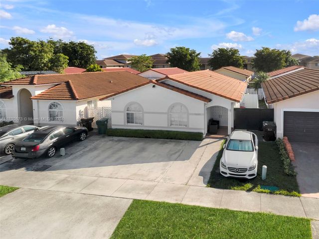 $565,000 | 7685 West 30th Lane | Hialeah