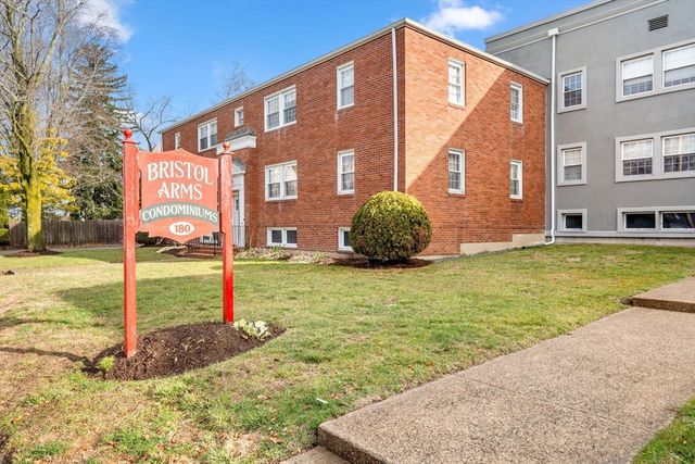 $219,900 | 180 South Main Street, Unit 17 | Downtown Attleboro