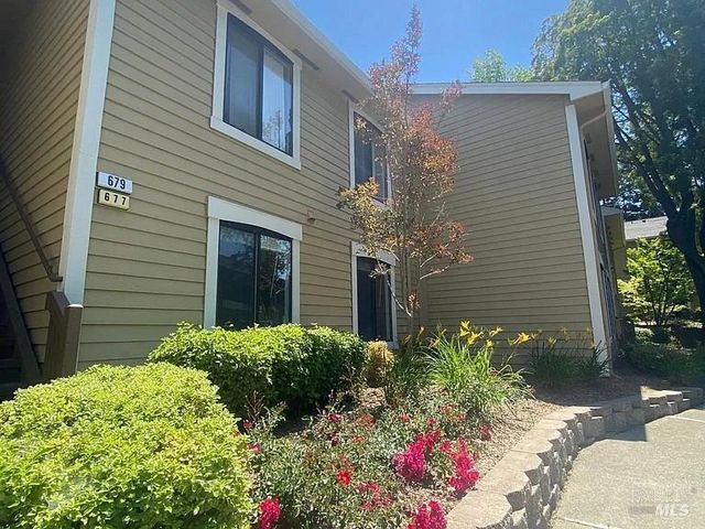 $419,950 | 677 Center Avenue | Martinez