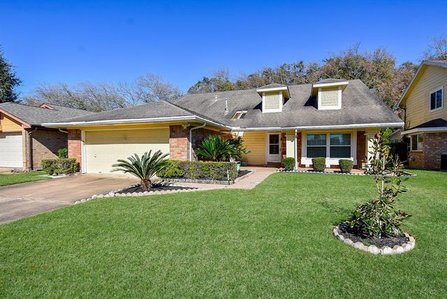 $2,200 | 3115 The Highlands Drive | Sugar Land