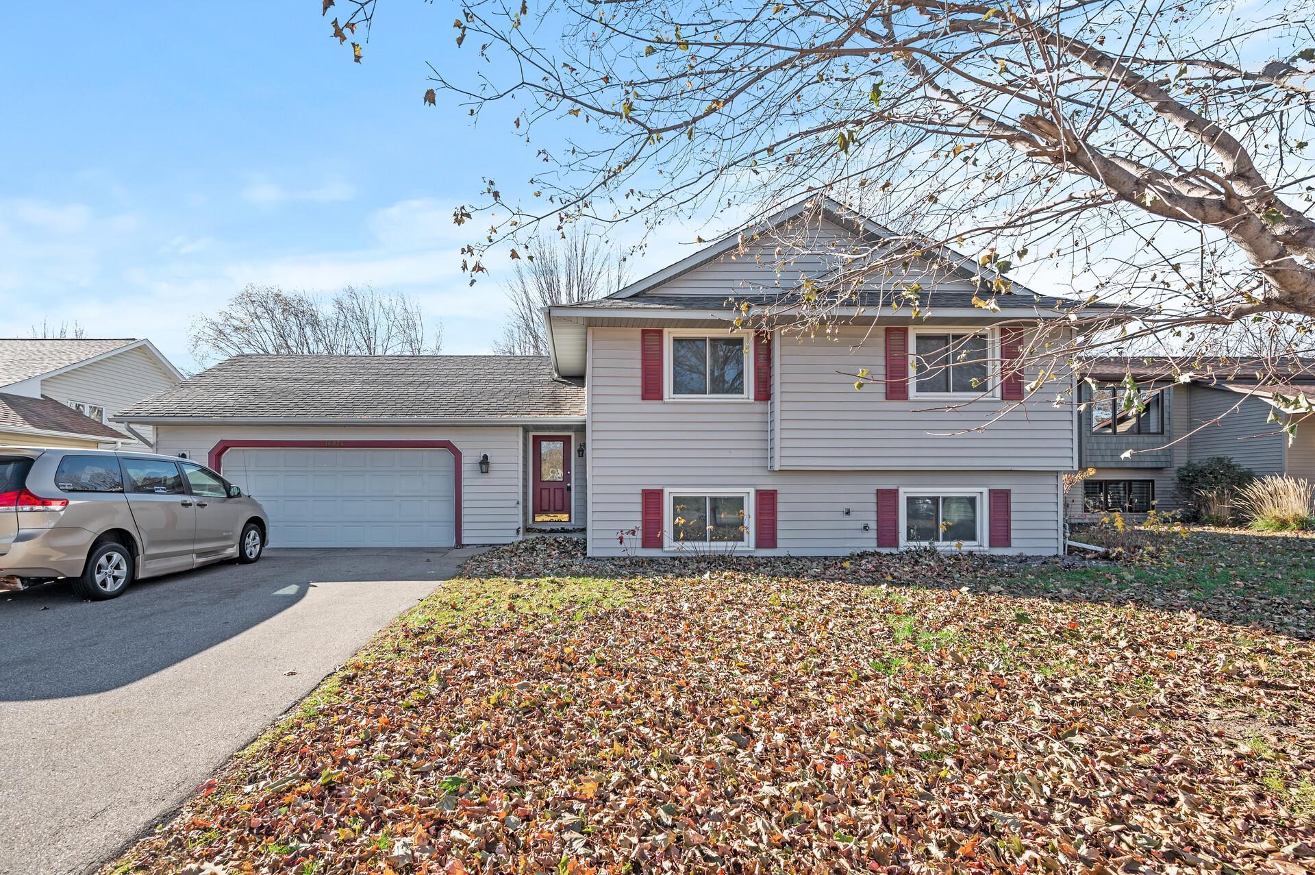 16218 Fantasia Ave, Rosemount, MN 55068