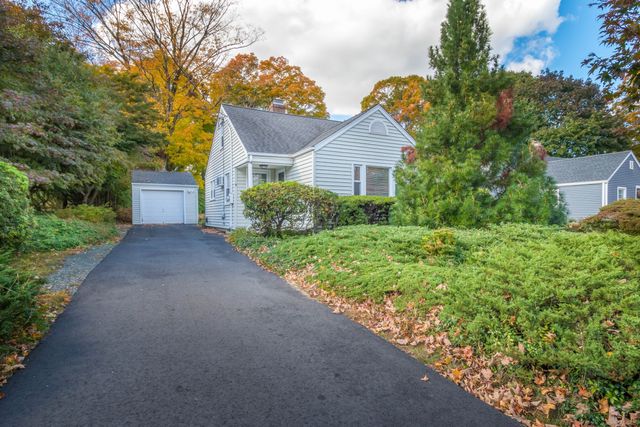 $409,900 | 9 Beers Street | Trumbull