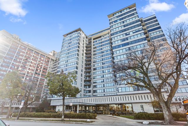 $399,900 | 3440 North Lake Shore Drive, Unit 14D | Lake View East