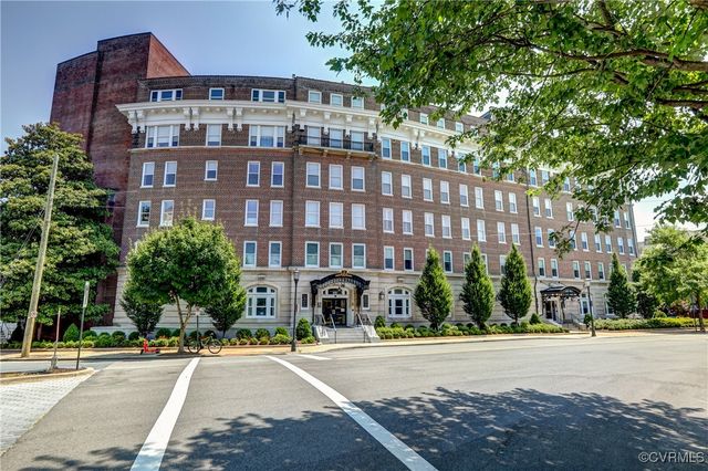 $399,950 | 413 Stuart Circle, Unit A | Monument Avenue