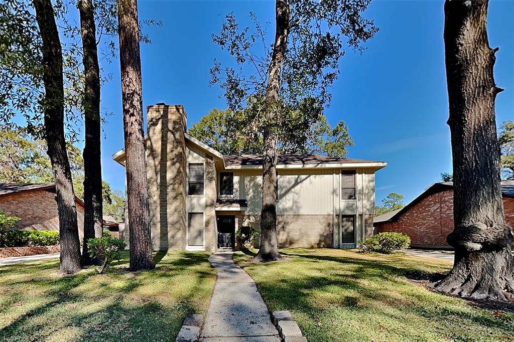 front view of house with a yard