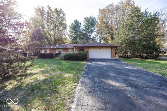 $269,900 | 211 Bangor Drive | Lancastershire