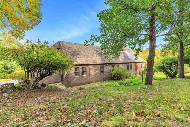 $650,000 | 480 Old Greenfield Road | Peterborough