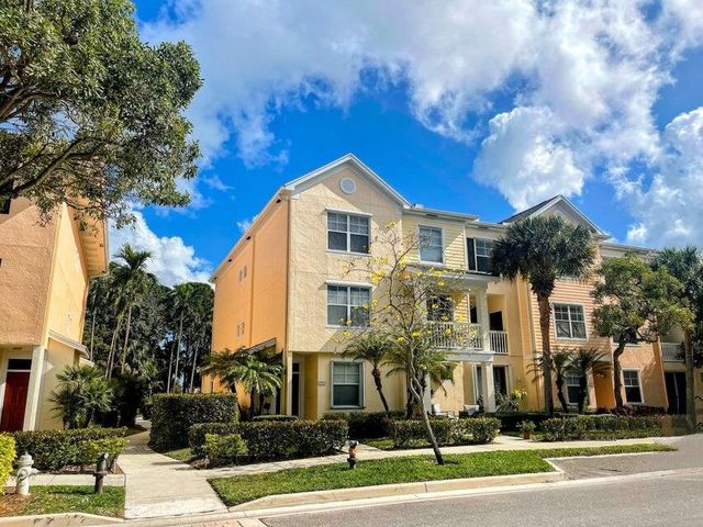 $2,800 | 255 Murcia Drive, Unit 201 | Abacoa