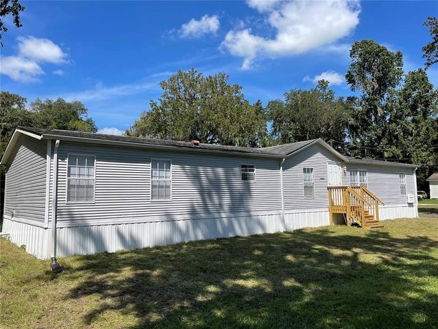 $1,650 | 18404 Lee Avenue | South Brooksville