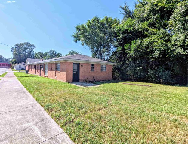 $950 | 1020 Boston Street, Unit 3 | Orange Mound