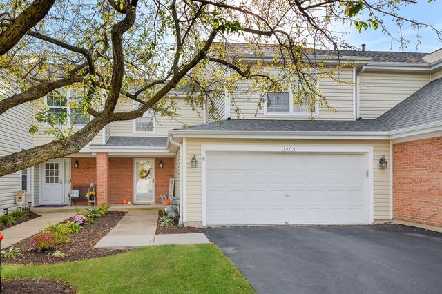 $299,900 | 1404 Georgetown Drive | Batavia