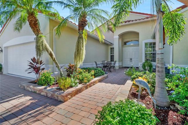 $515,000 | 20520 Foxworth Circle | Estero