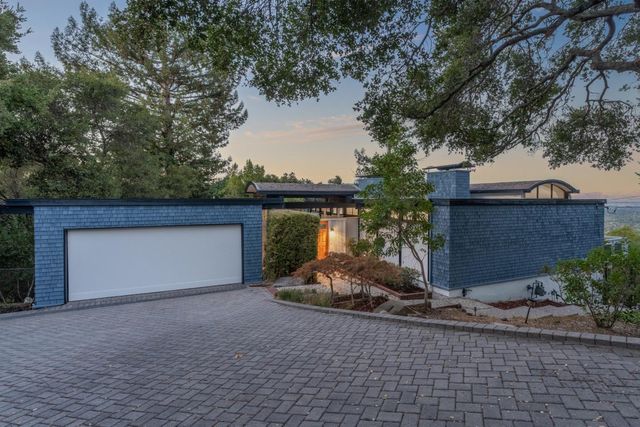 $3,675,000 | 21221 Canyon View Drive | Northwestern Saratoga