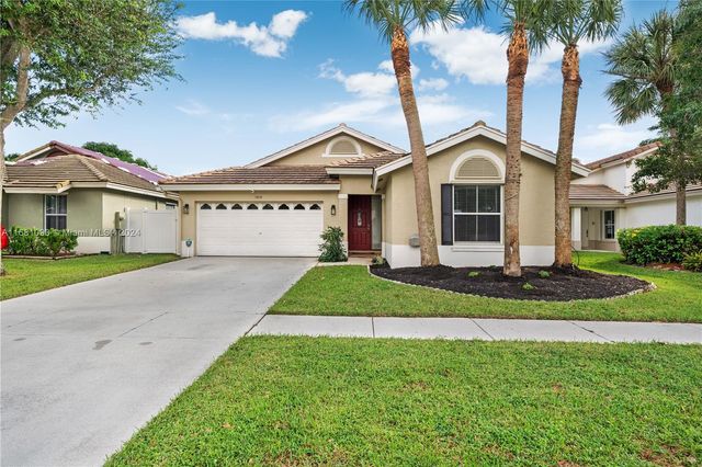 $520,000 | 7899 Manor Forest Boulevard | Boynton Beach