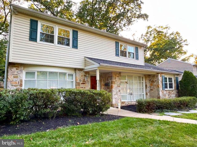 $599,900 | 3206 East Bruce Drive | Upper Dublin Township - Montgomery County