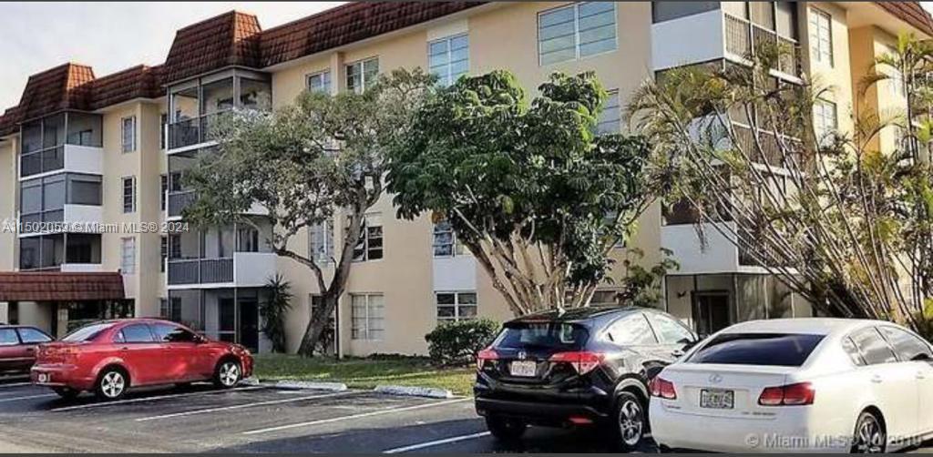 a car parked in front of a building