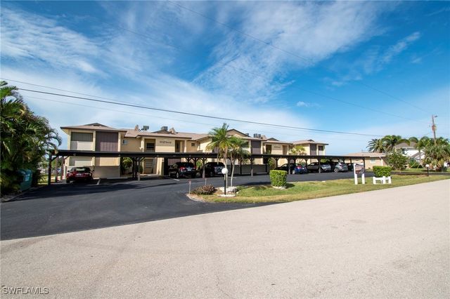 $262,000 | 3612 Southeast 12th Avenue, Unit 1 | Cape Coral