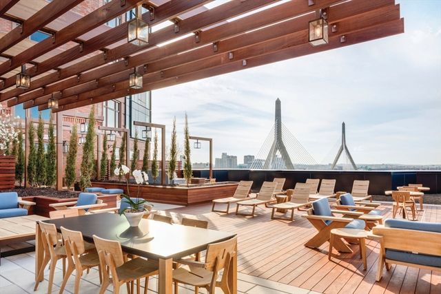 $1,449,000 | 100 Lovejoy Wharf, Unit 11C | North End