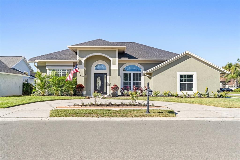 a view of a house with a entertaining space